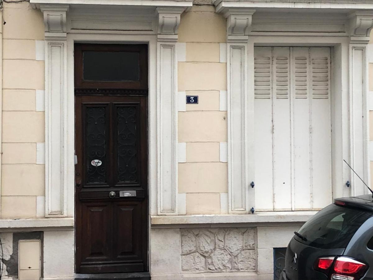 Appartement F3 Agreable Віші Екстер'єр фото